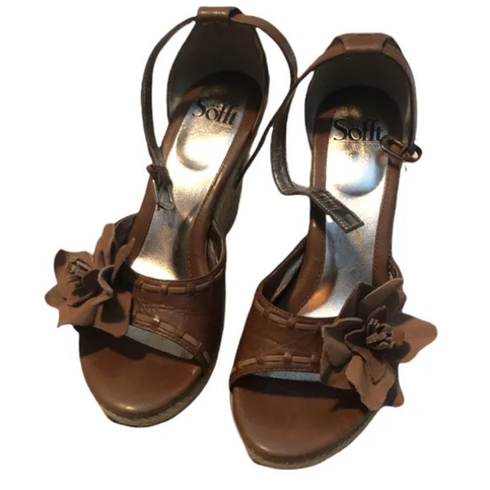 EUC Sofft Wedge Sandals